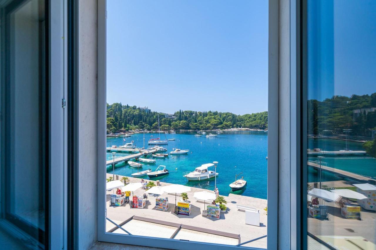 Apartments Villa Royale 챠브타트 외부 사진