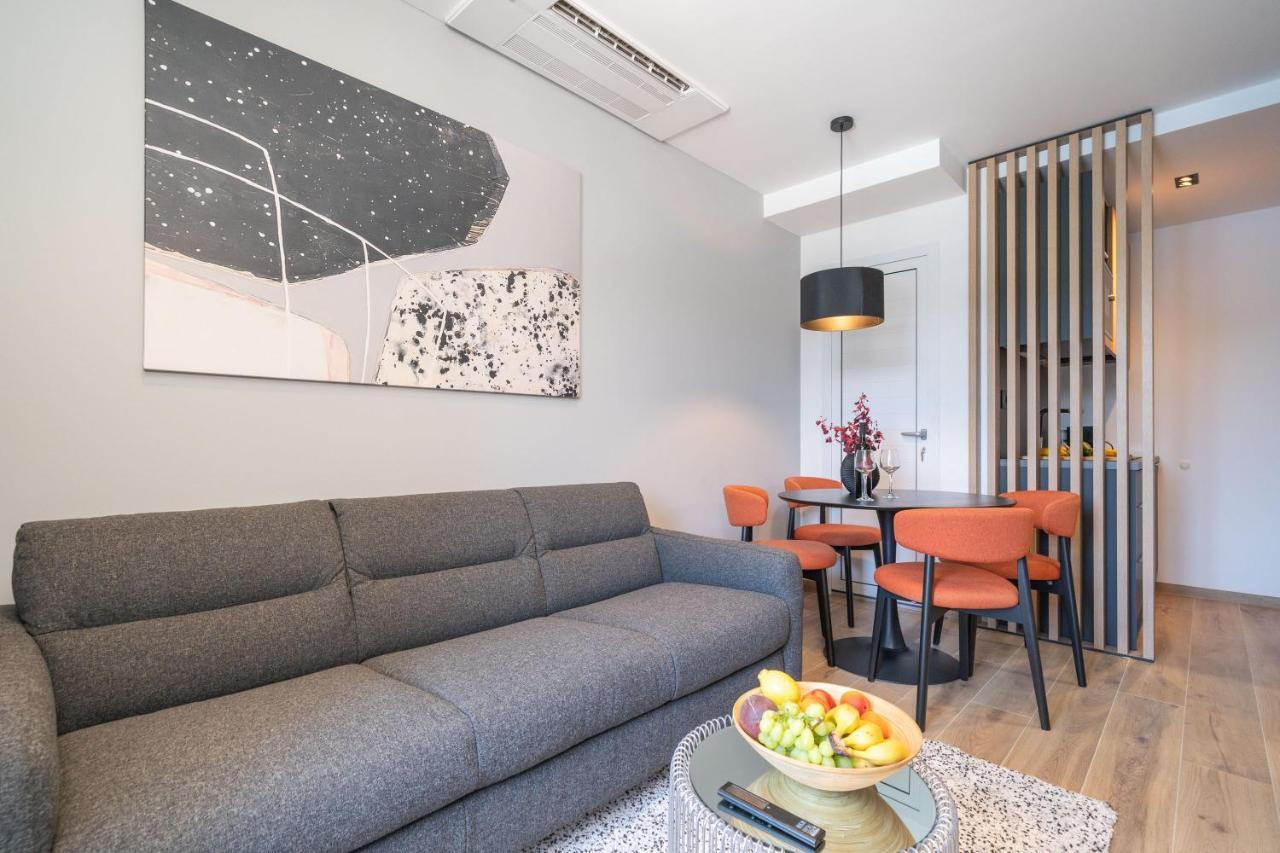 Apartments Villa Royale 챠브타트 외부 사진