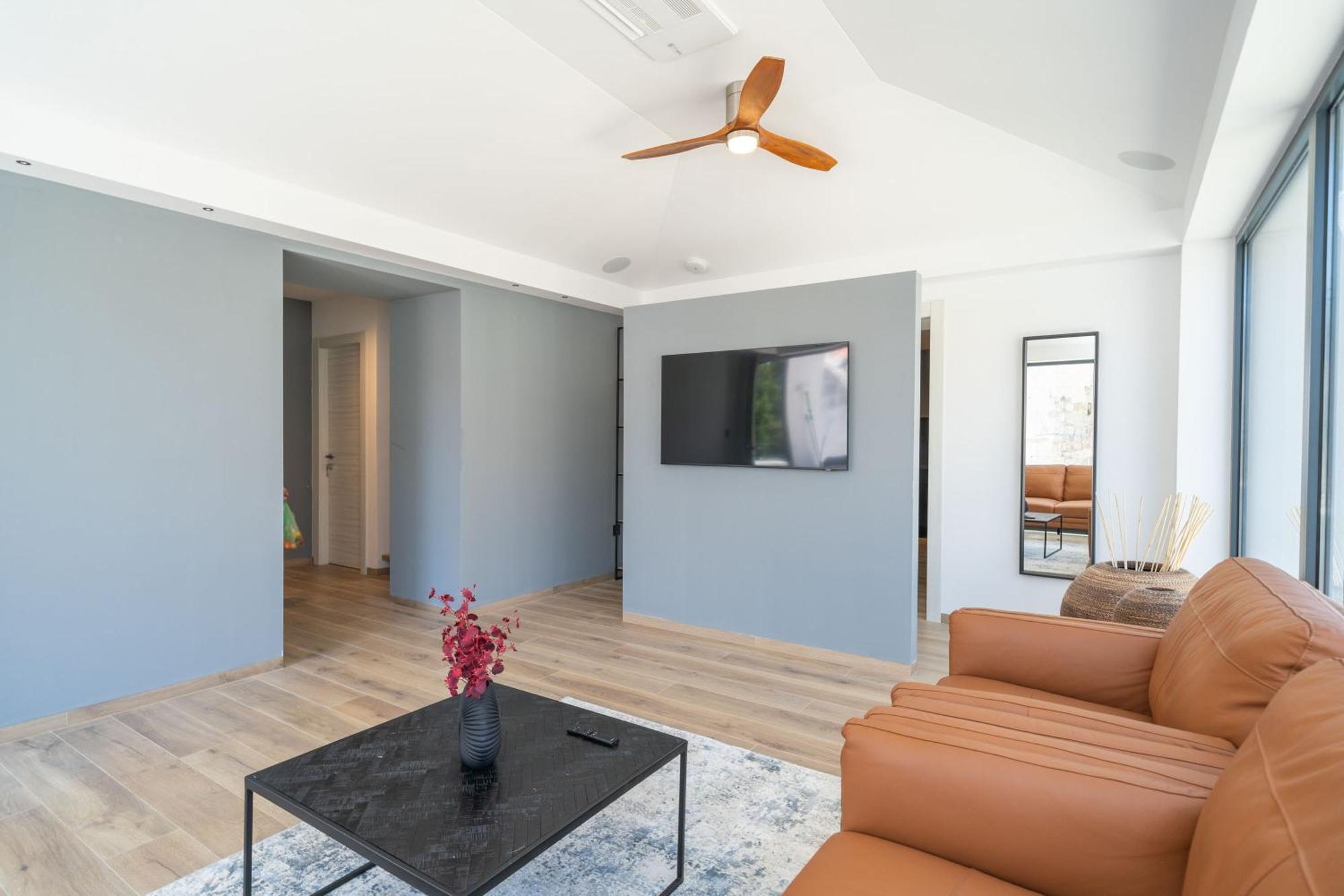 Apartments Villa Royale 챠브타트 외부 사진