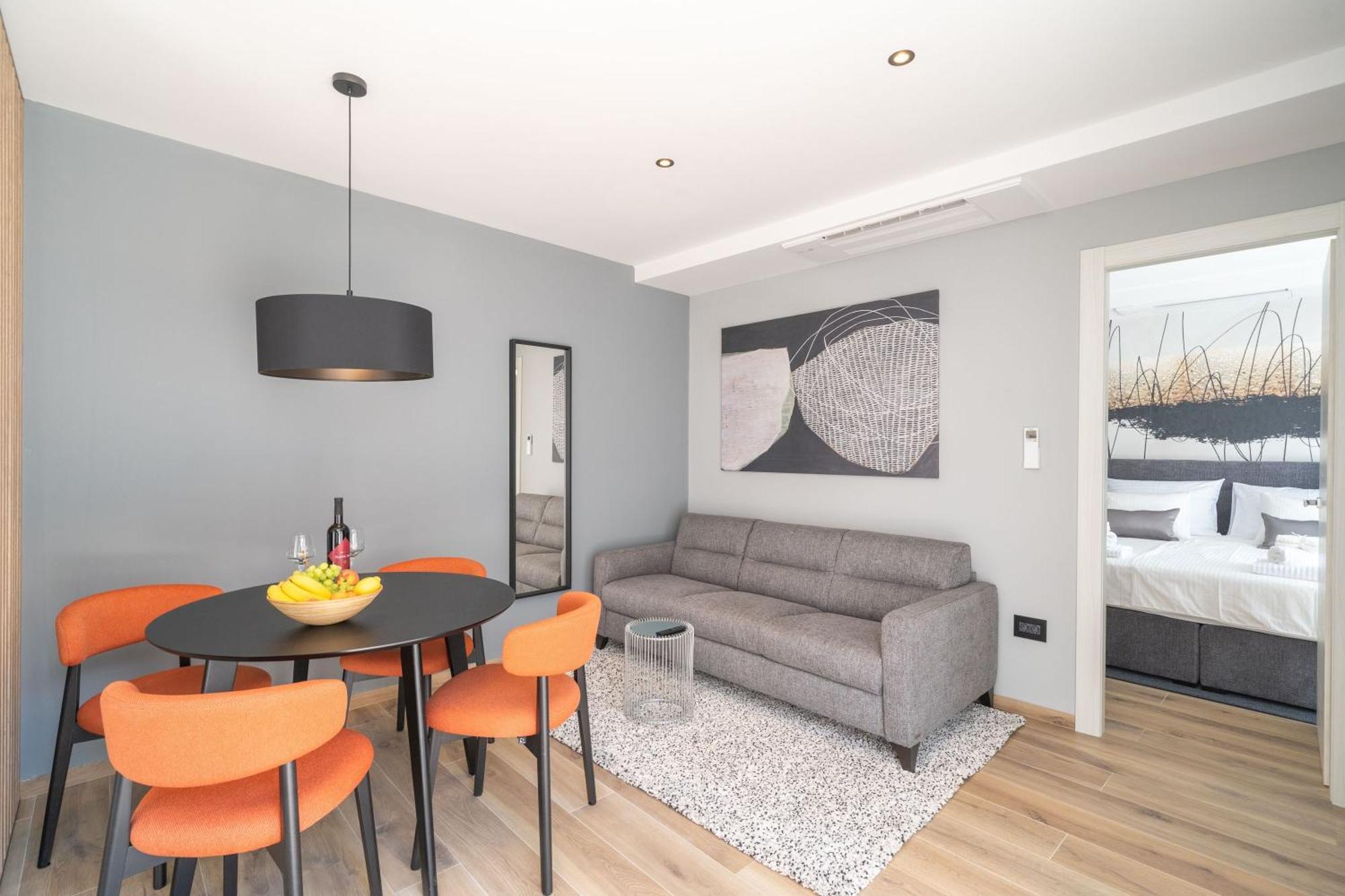 Apartments Villa Royale 챠브타트 외부 사진