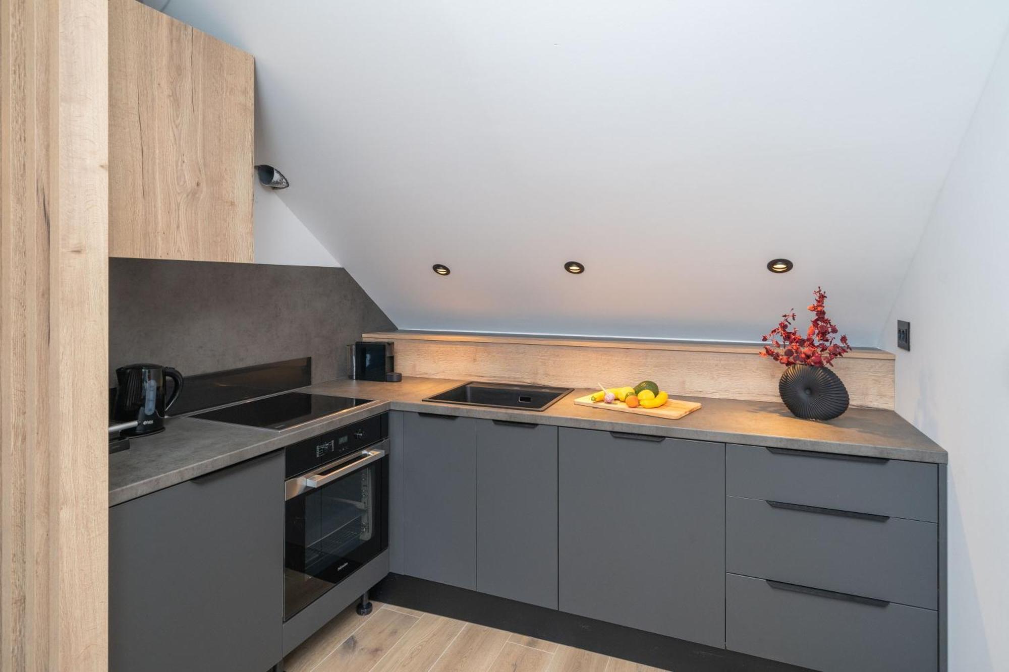 Apartments Villa Royale 챠브타트 외부 사진