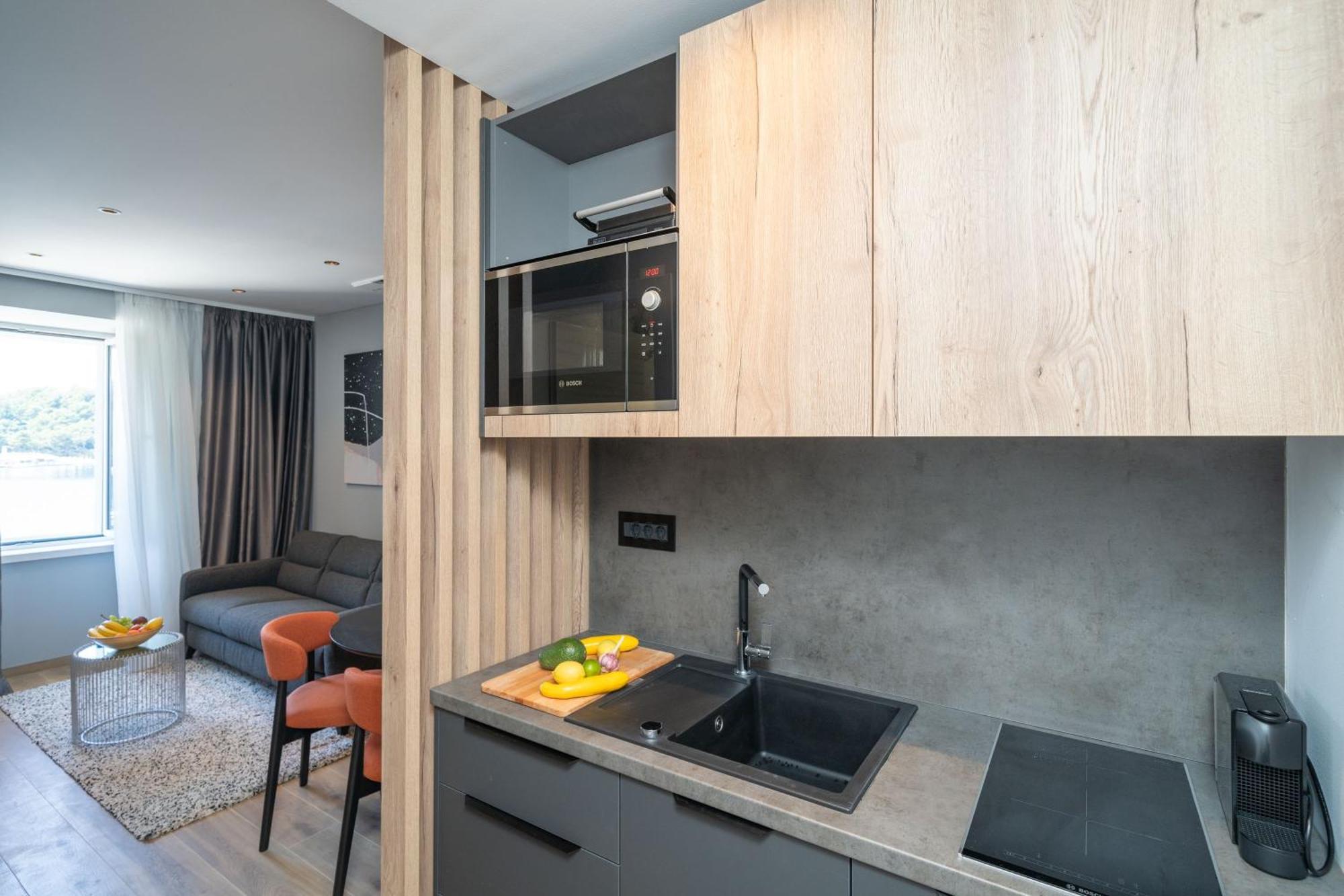 Apartments Villa Royale 챠브타트 외부 사진