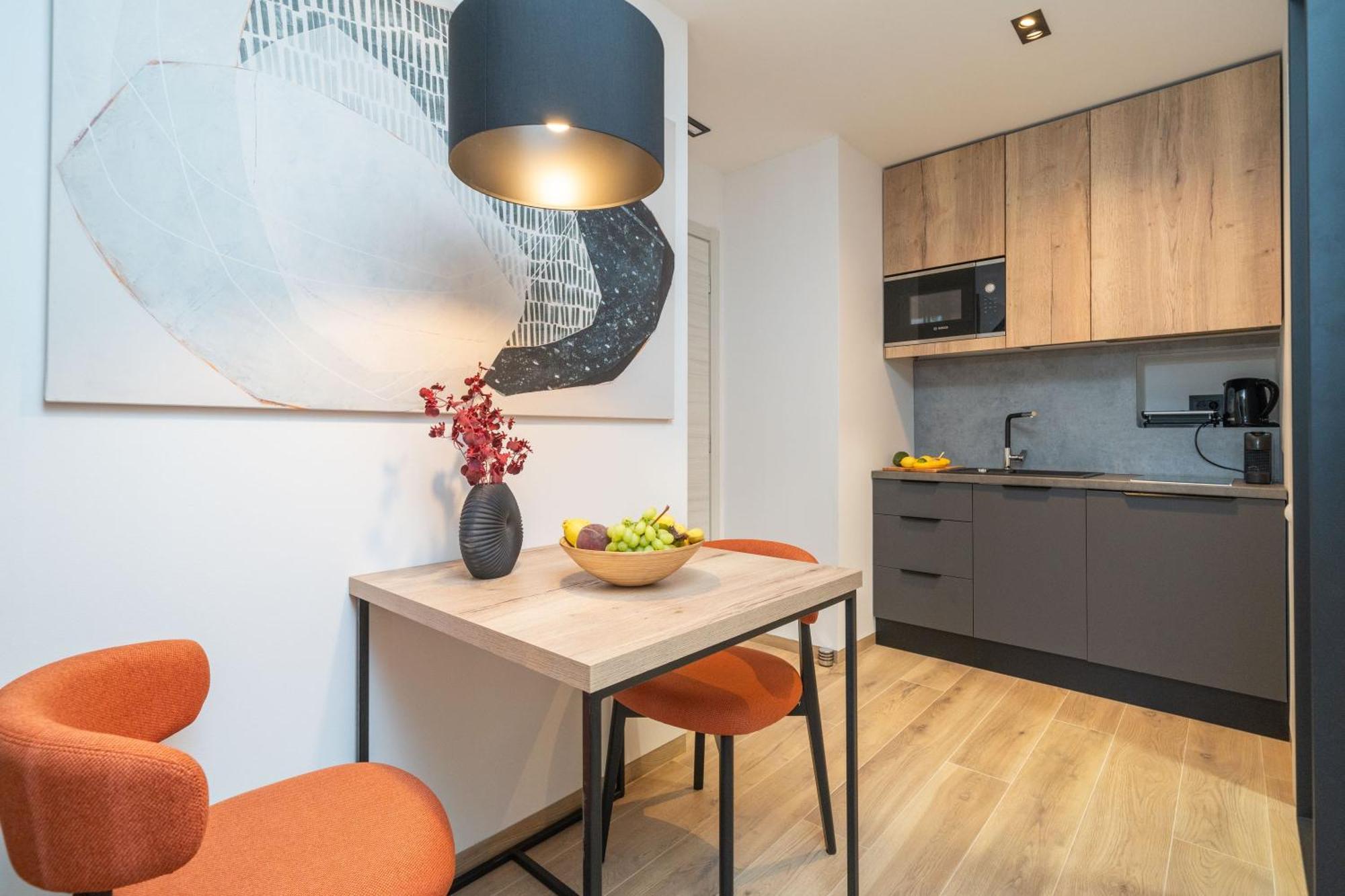 Apartments Villa Royale 챠브타트 외부 사진