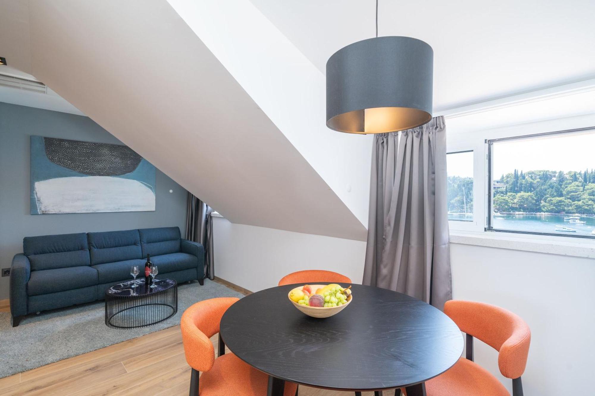 Apartments Villa Royale 챠브타트 객실 사진